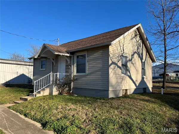 $119,900 | 348 West 2nd Street, Lebanon, MO 65536