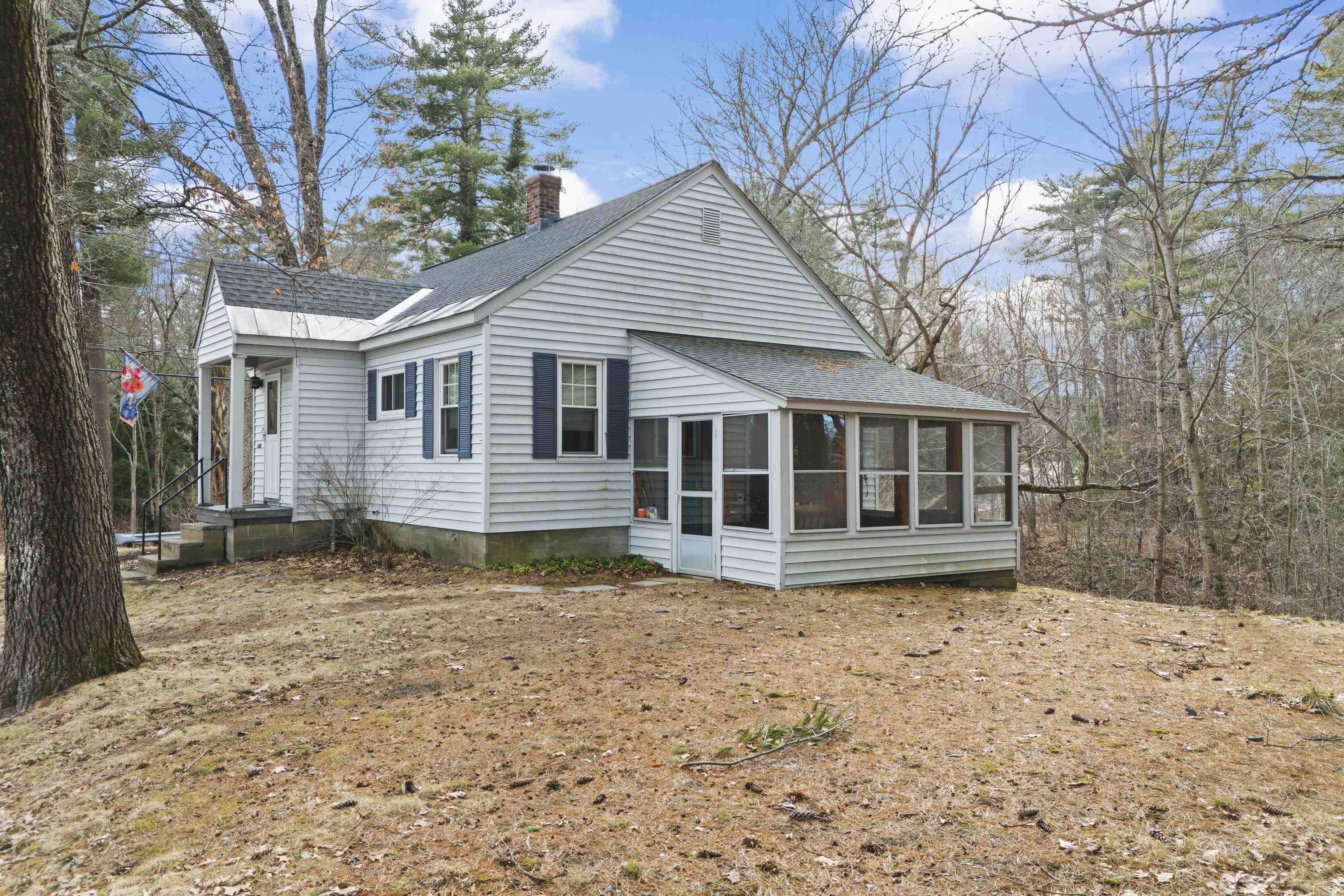 60 Bow Street Concord, NH 03301 - Photo 4 of 31