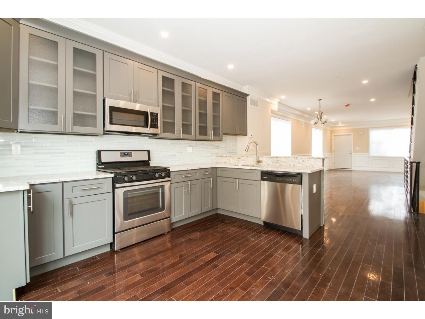 152 West Ritner Street Philadelphia, PA 19148 - Photo 9 of 25 Gallery Image 9
