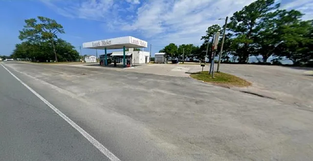 $168,000 | 2168 Massachusetts Avenue, Carrabelle, FL 32322