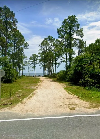 $168,000 | 2168 Massachusetts Avenue, Carrabelle, FL 32322