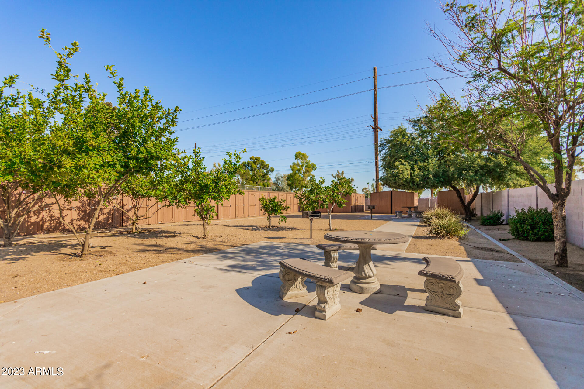 424 West Brown Road, Unit 212 Mesa, AZ 85201 - Photo 23 of 32 23 - Brown
