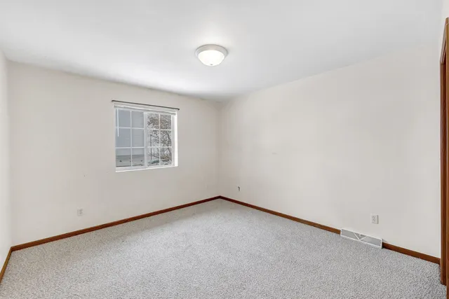 $199,900 | 4642 Ridge Court, Manitowoc, WI 54220