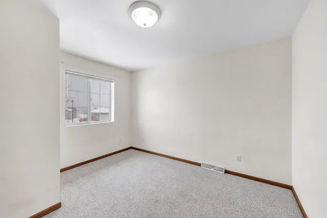 $199,900 | 4642 Ridge Court, Manitowoc, WI 54220