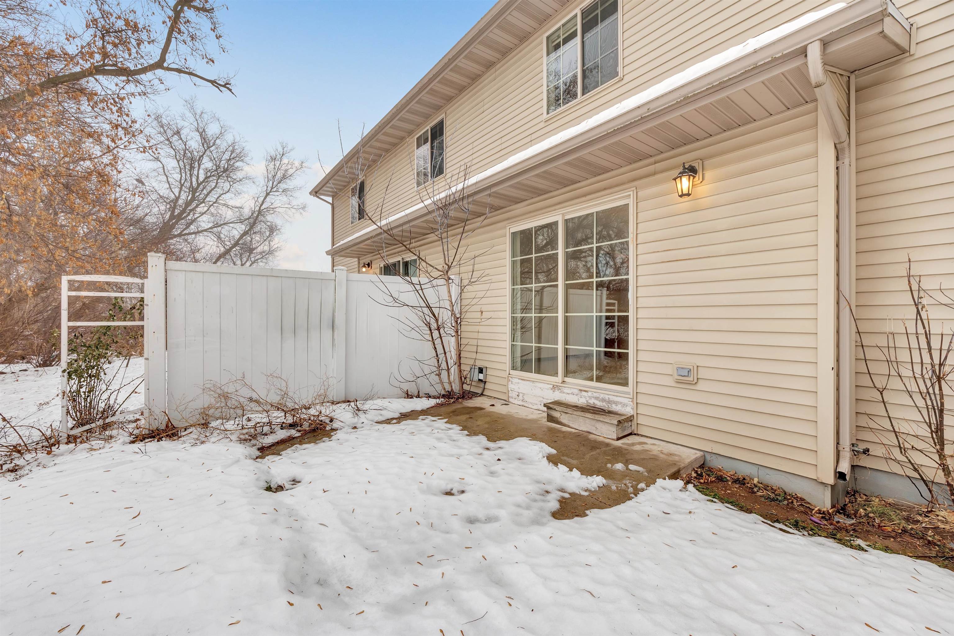 4642 Ridge Court Manitowoc, WI 54220 - Photo 22 of 27