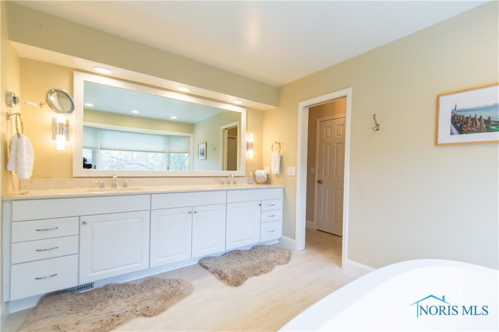 2749 Riva Ridge Road Toledo, OH 43615 - Photo 28 of 49 Gallery Image 28