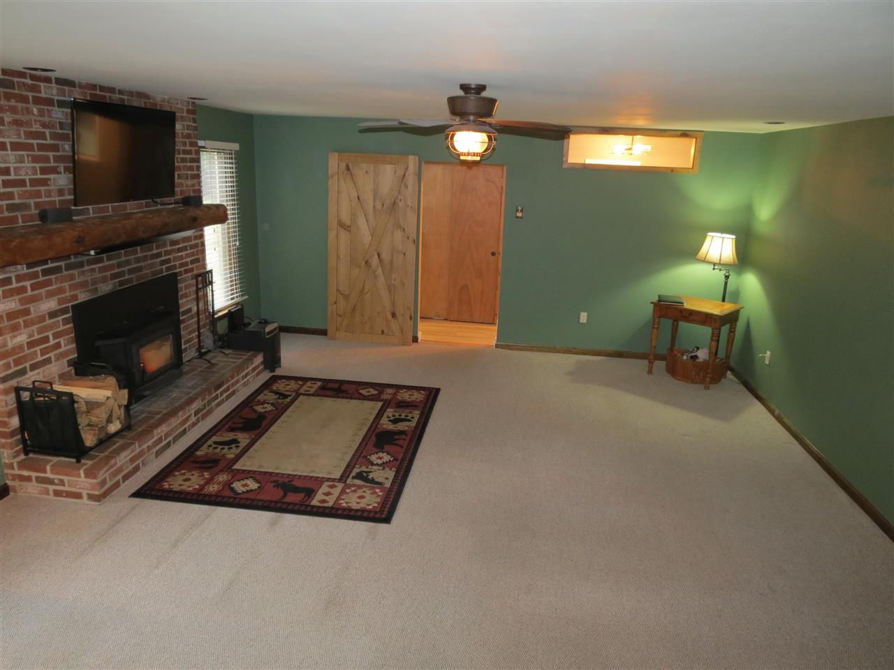 51 Oak Street Rochester, NH 03839 - Photo 13 of 33