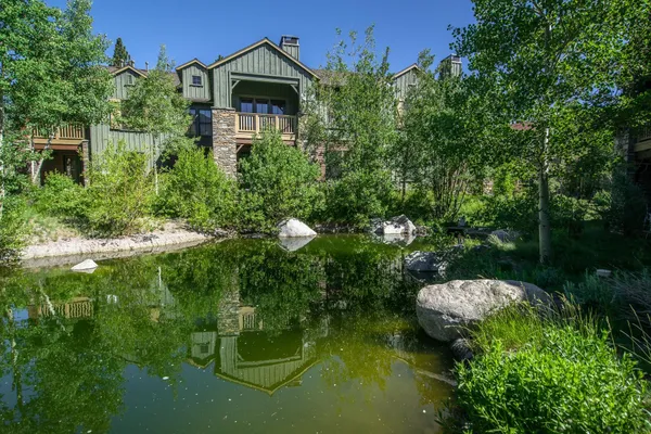 $899,000 | 1121 Pyramid Peak Drive, Unit 1121, Mammoth Lakes, CA 93546