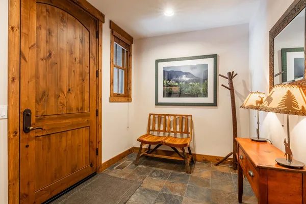 $899,000 | 1121 Pyramid Peak Drive, Unit 1121, Mammoth Lakes, CA 93546