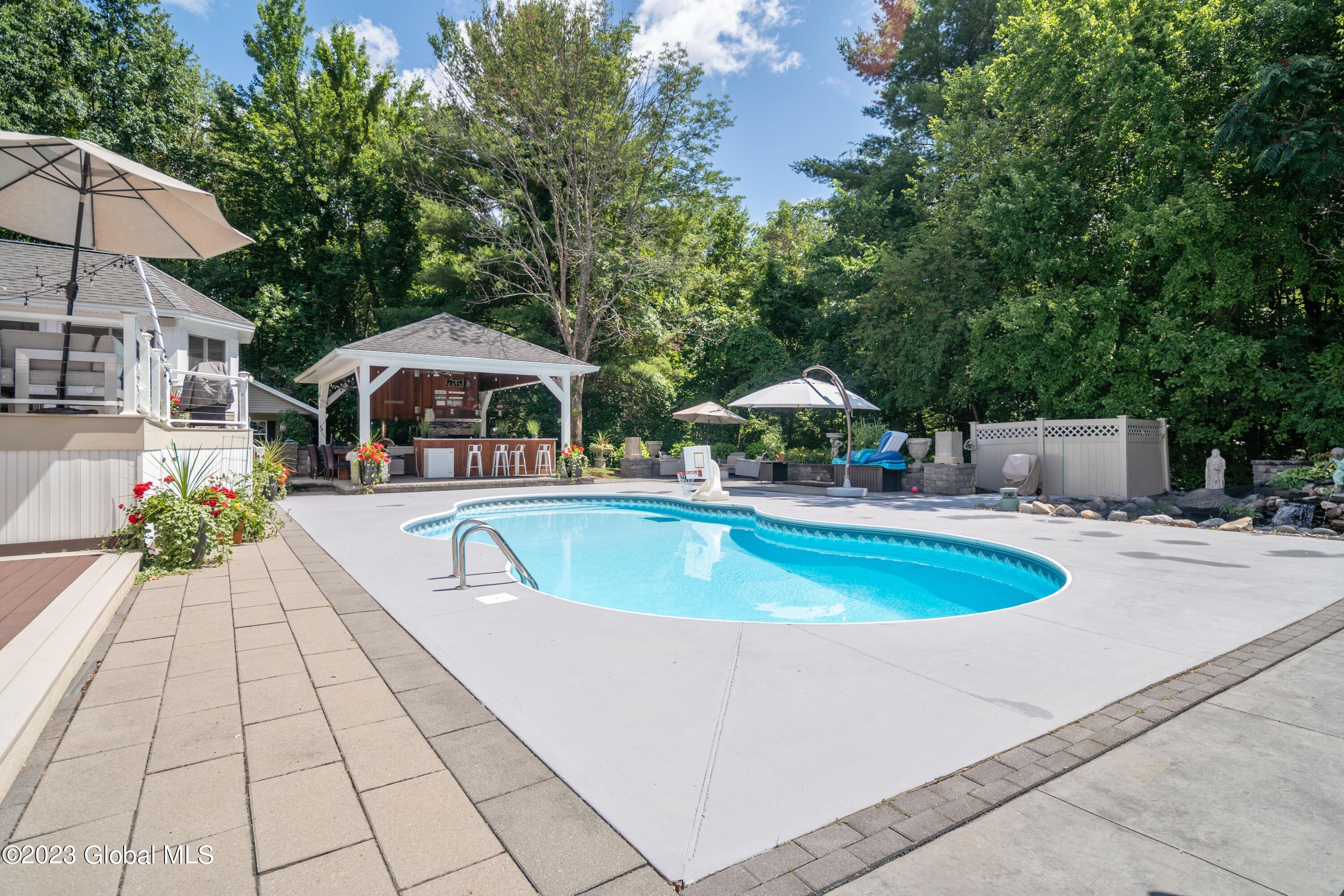 27 Vischer Ferry Road Rexford, NY 12148 - Photo 47 of 64 27-vischer-ferry-road-rexford-ny-usa-051