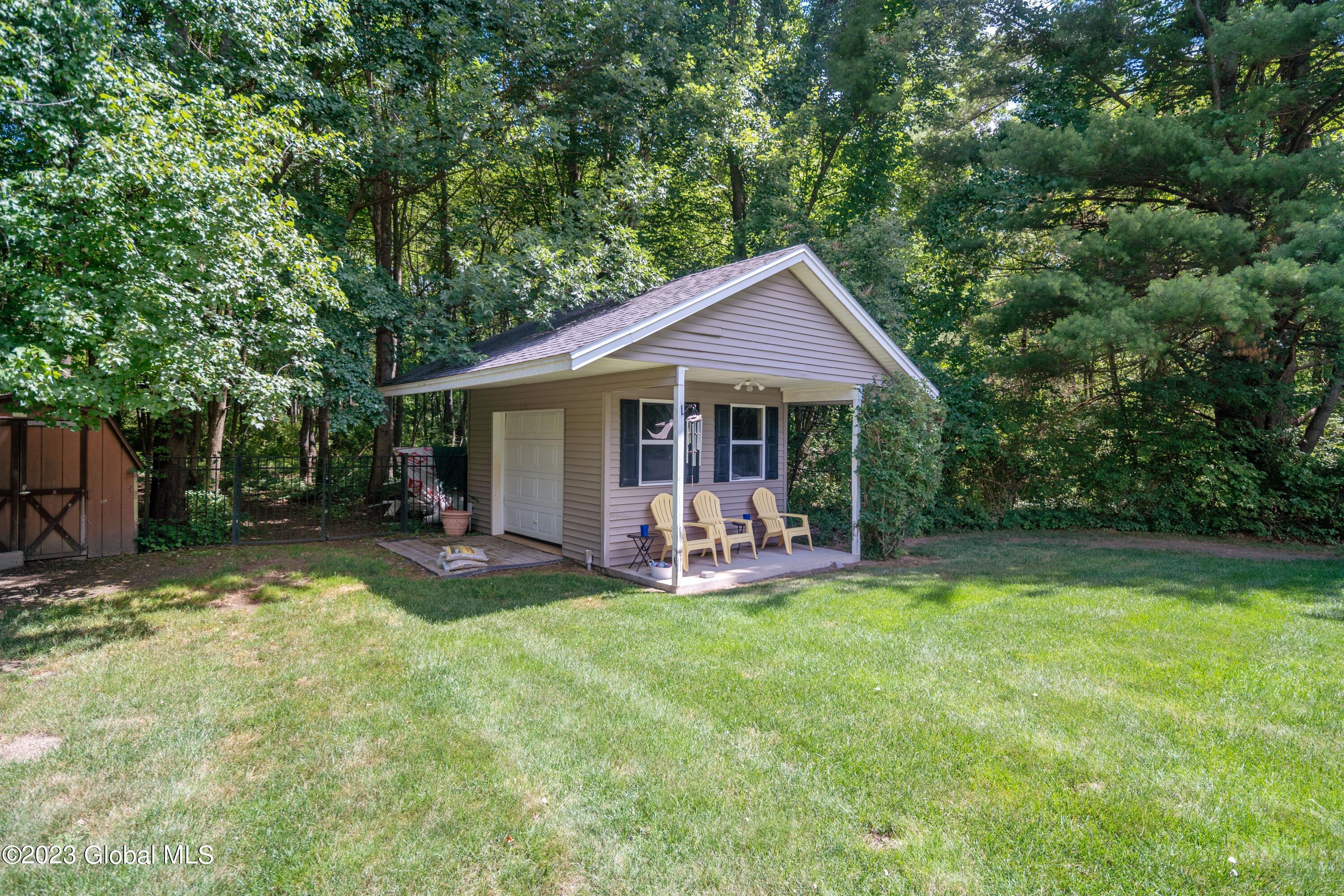 27 Vischer Ferry Road Rexford, NY 12148 - Photo 55 of 64 27-vischer-ferry-road-rexford-ny-usa-65