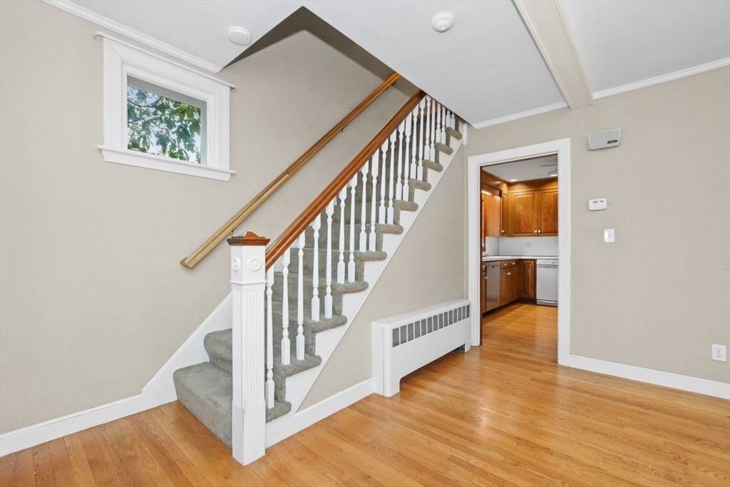 13 Fells Road Wellesley, MA 02482 - Photo 8 of 36