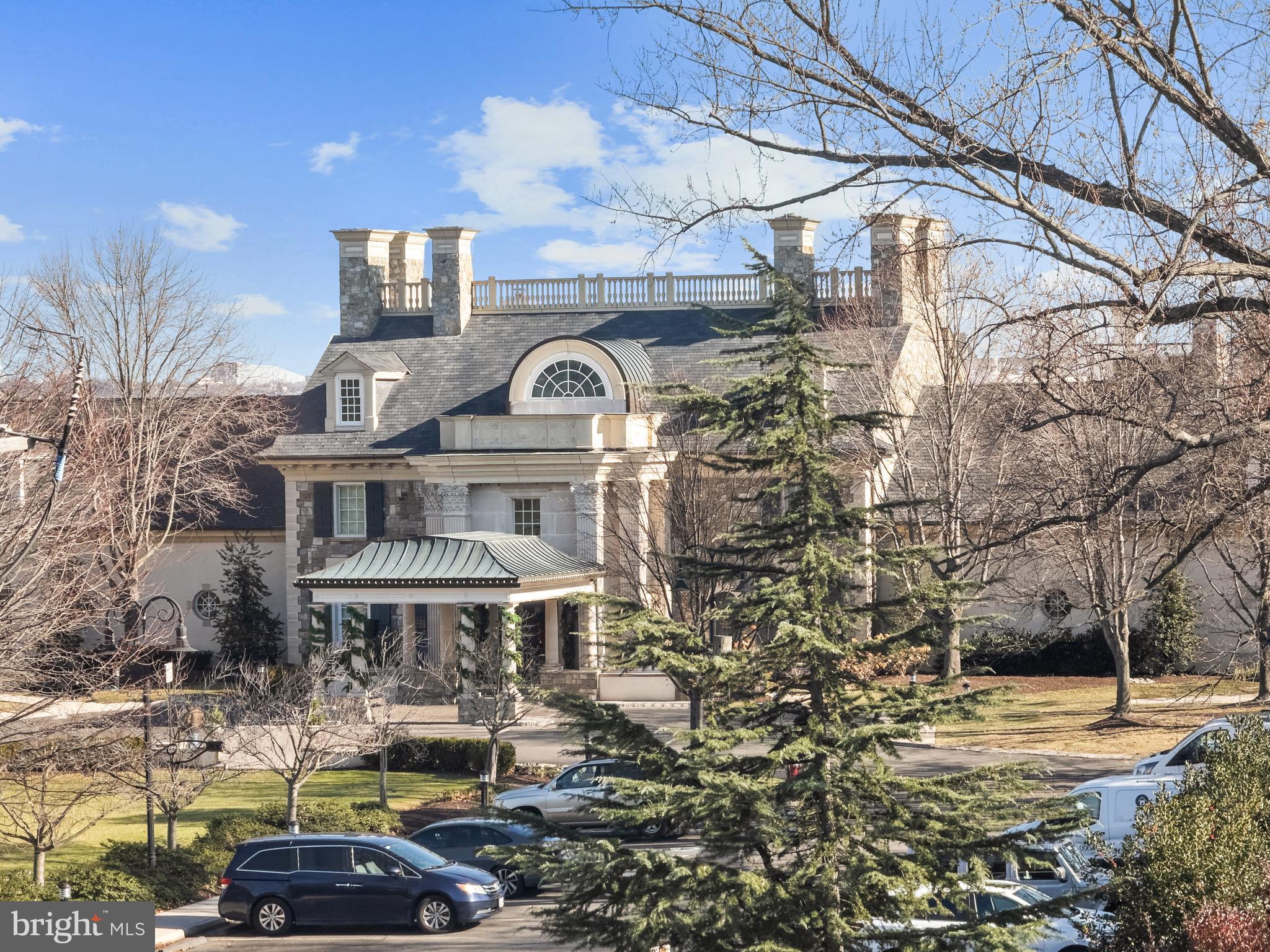 6032 Fort Hunt Road Alexandria, VA 22307 - Photo 47 of 49 a front view of a house with a yard