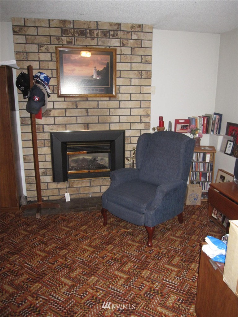 12719 Southeast 95th Place Renton, WA 98056 - Photo 12 of 17 Gallery Image 12