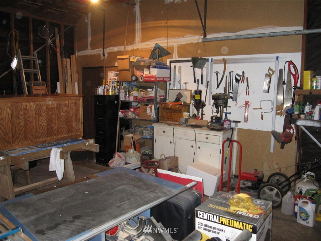 12719 Southeast 95th Place Renton, WA 98056 - Photo 17 of 17 Gallery Image 17