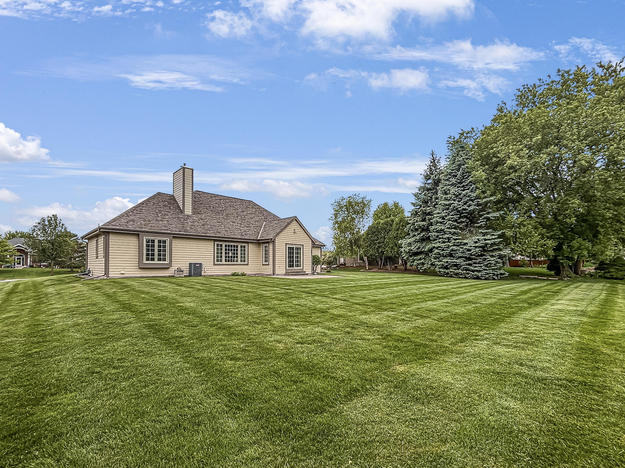 N22W26746 Shooting Star Road Pewaukee, WI 53072 - Photo 36 of 38 Large Backyard