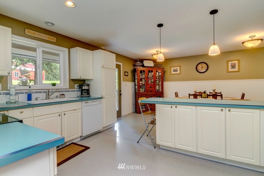 7878 Leibrant Road Everson, WA 98247 - Photo 5 of 25