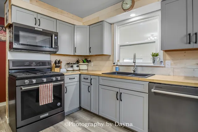 $240,000 | 4508 West 5000S Road, Kankakee, IL 60901