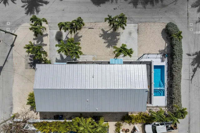 $765,432 | 699 116th Street Ocean, Marathon, FL 33050