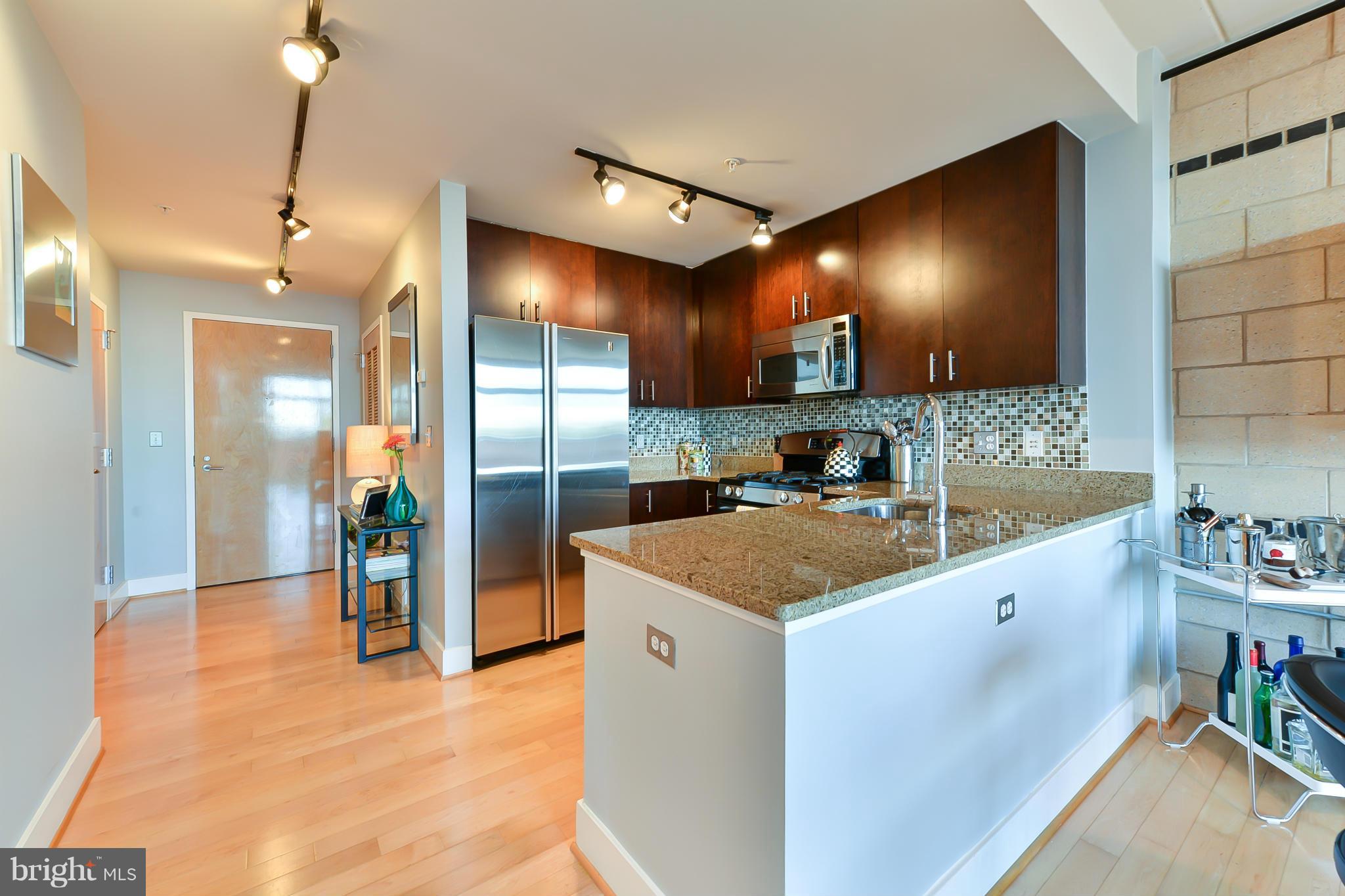 1529 14th Street Northwest, Unit 504 Washington, DC 20005 - Photo 11 of 29 Kitchen