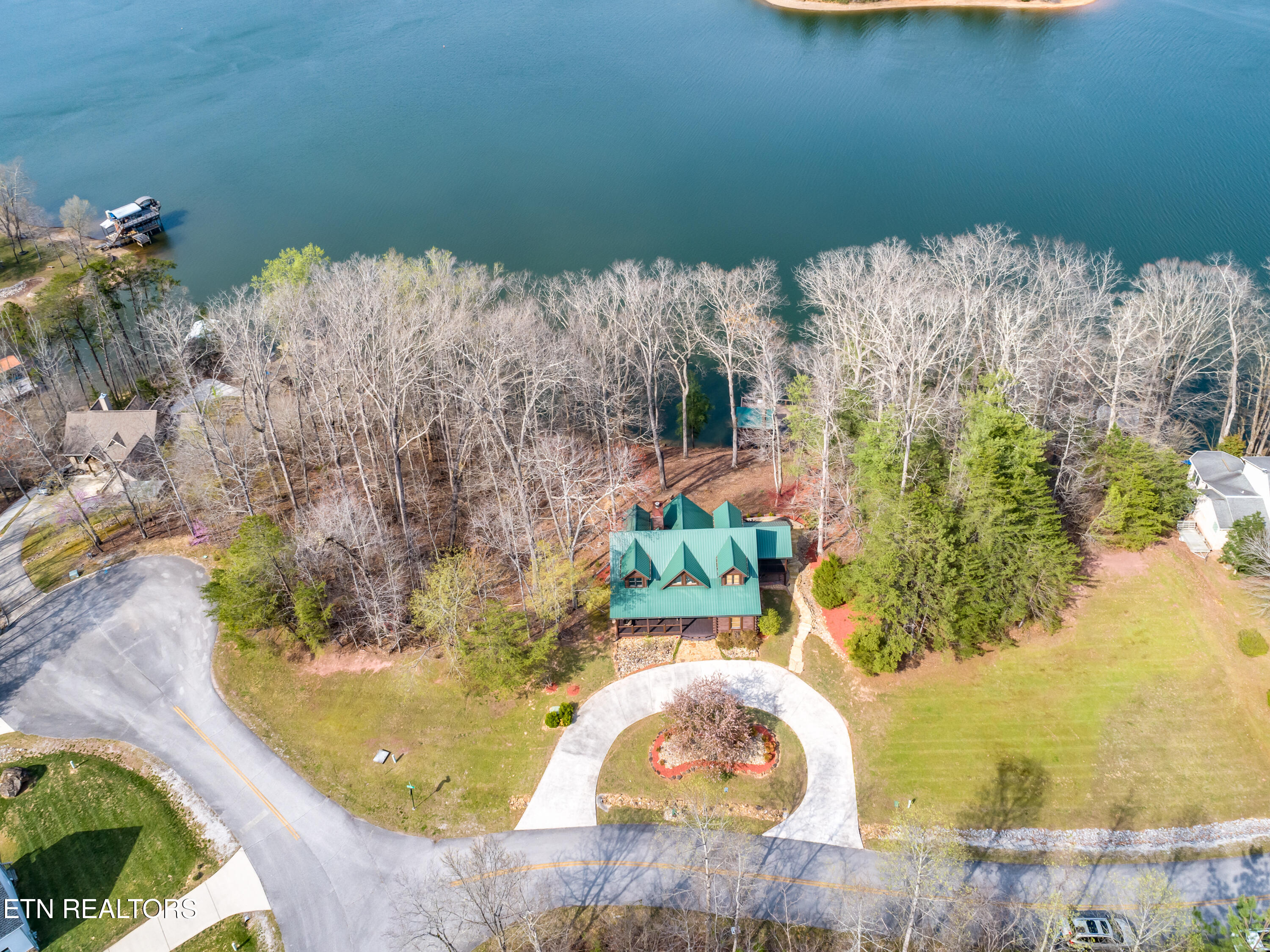 14 Tablerock Road Rockwood, TN 37854 - Photo 5 of 7 107 Sawmill Cove - Aerial