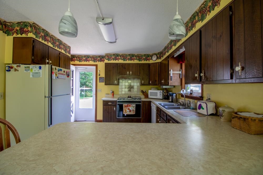 478 Bugbee Crossing Road Burke, VT 05871 - Photo 13 of 32 Gallery Image 13