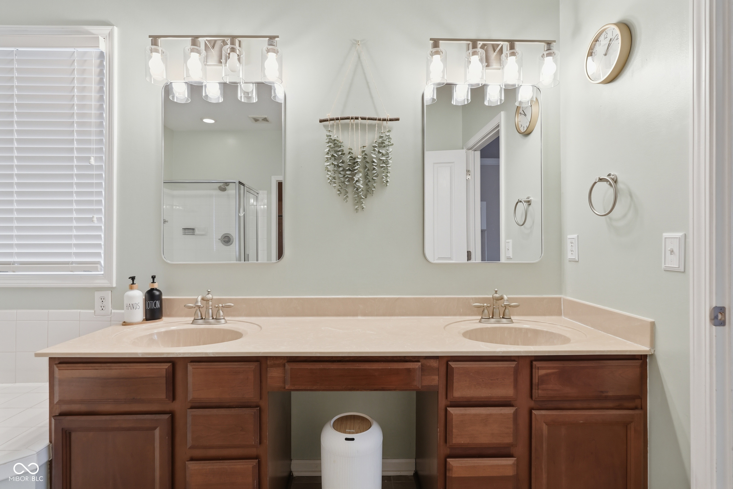 1559 Redsunset Drive Brownsburg, IN 46112 - Photo 26 of 56