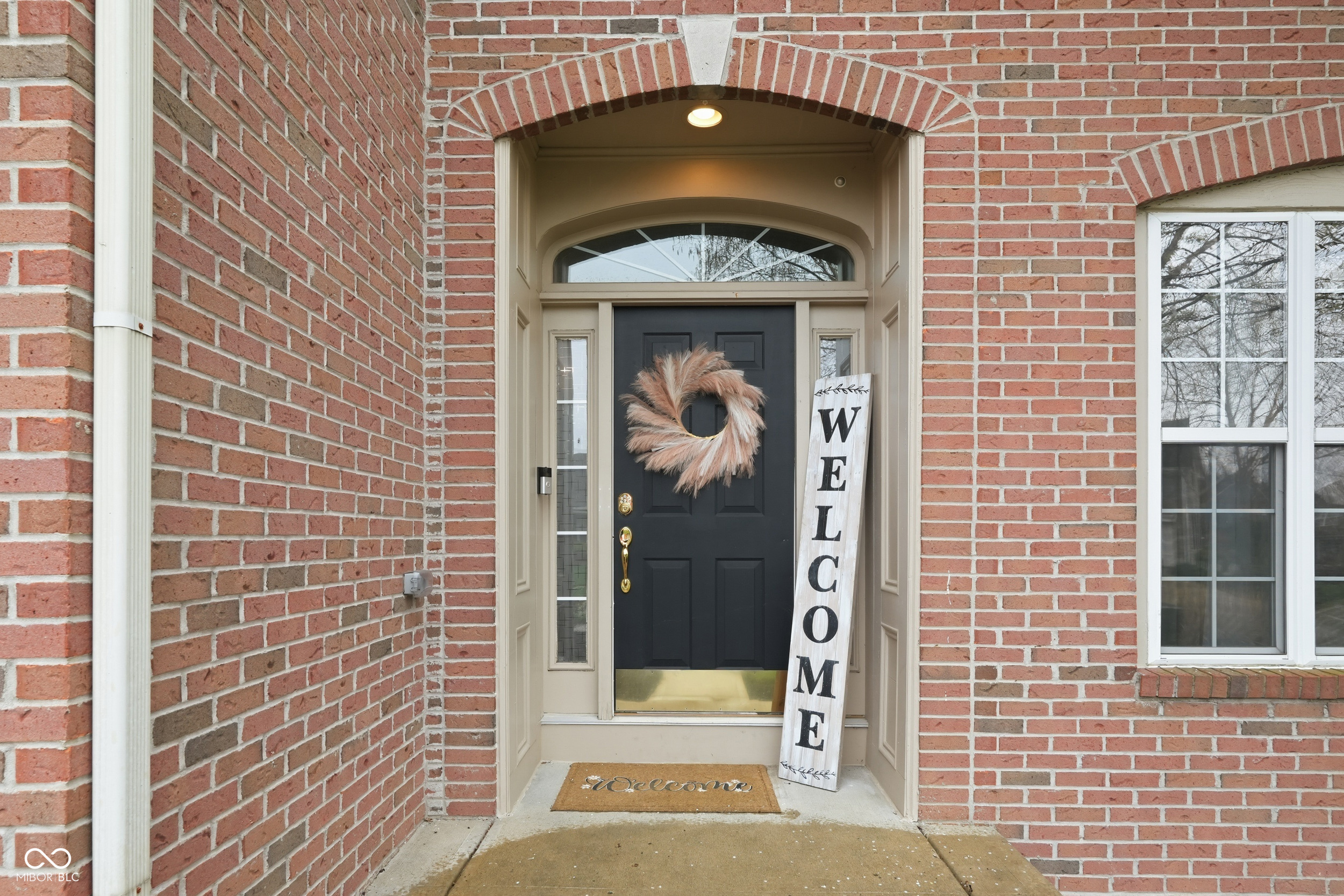 1559 Redsunset Drive Brownsburg, IN 46112 - Photo 4 of 56