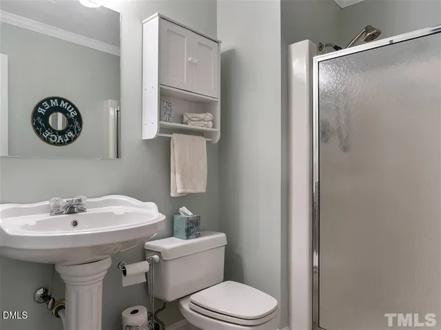 $995,000 | 487 Oak Pointe Drive, Semora, NC 27343