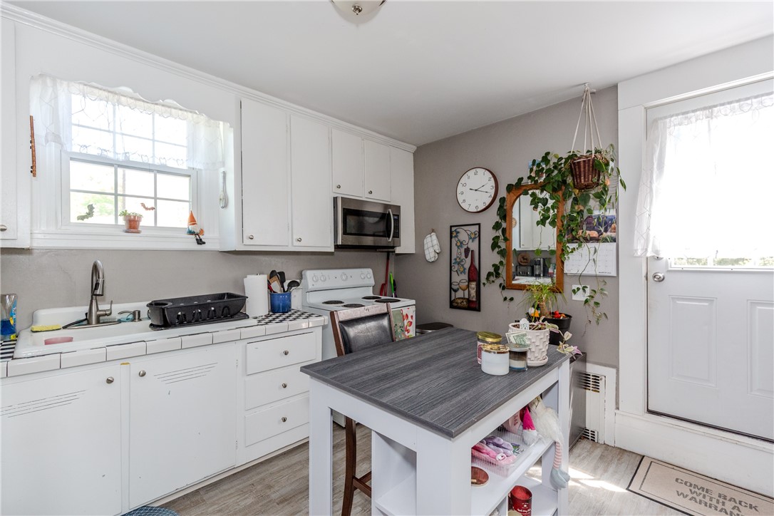 43 Brayton Road Smithfield, RI 02917 - Photo 32 of 50
