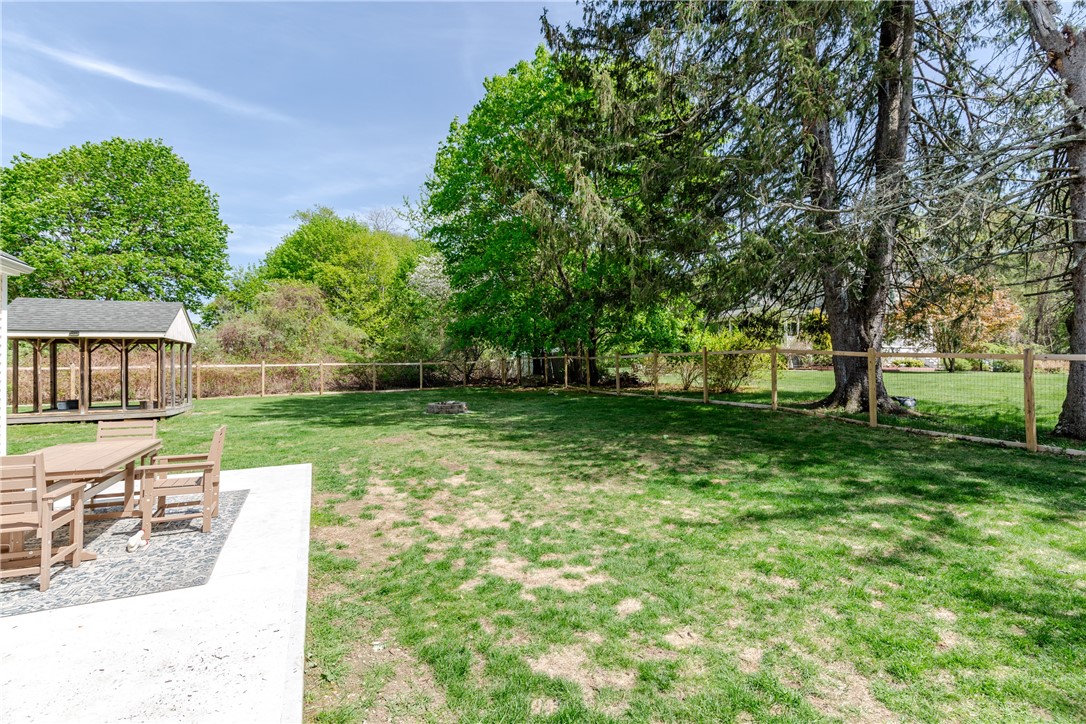 43 Brayton Road Smithfield, RI 02917 - Photo 46 of 50