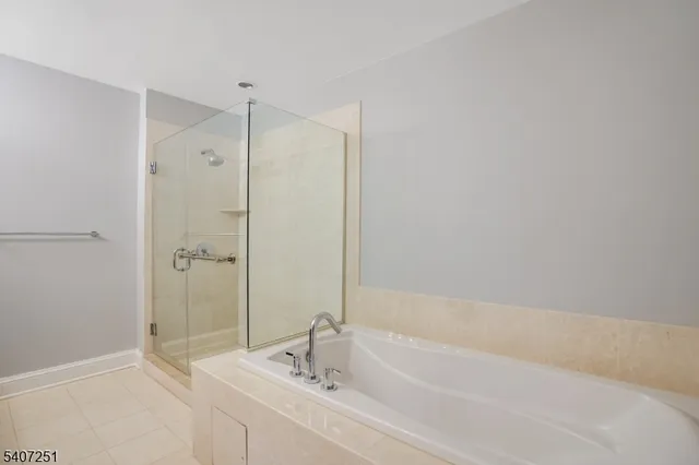 $6,500 | 40 Park412, Unit 412, Morristown, NJ 07960