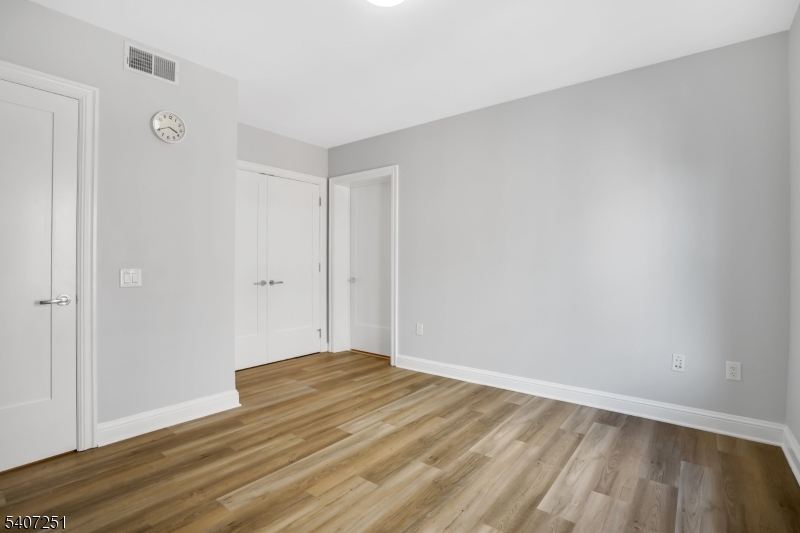 40 West Park Place, Unit 412 Morristown, NJ 07960 - Photo 17 of 32 a view of room