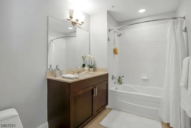 $6,500 | 40 Park412, Unit 412, Morristown, NJ 07960