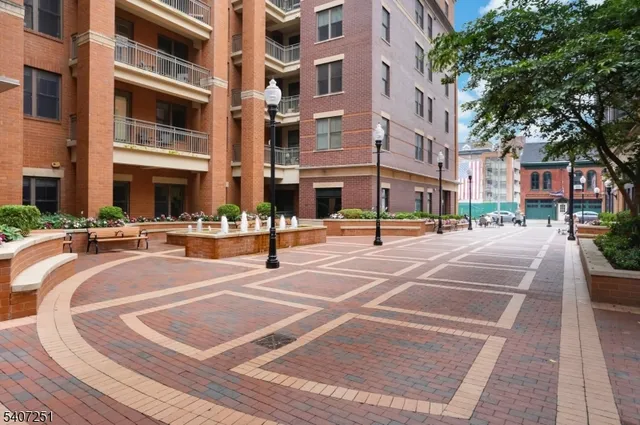 $6,500 | 40 Park412, Unit 412, Morristown, NJ 07960