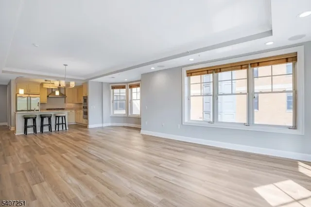 $6,500 | 40 West Park Place, Unit 412, Morristown, NJ 07960