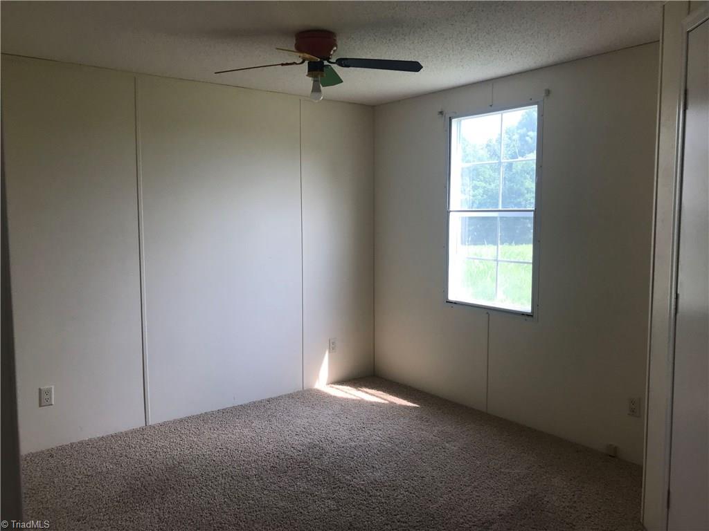 485 Old Offen Po Road Traphill, NC 28685 - Photo 5 of 15 Gallery Image 5