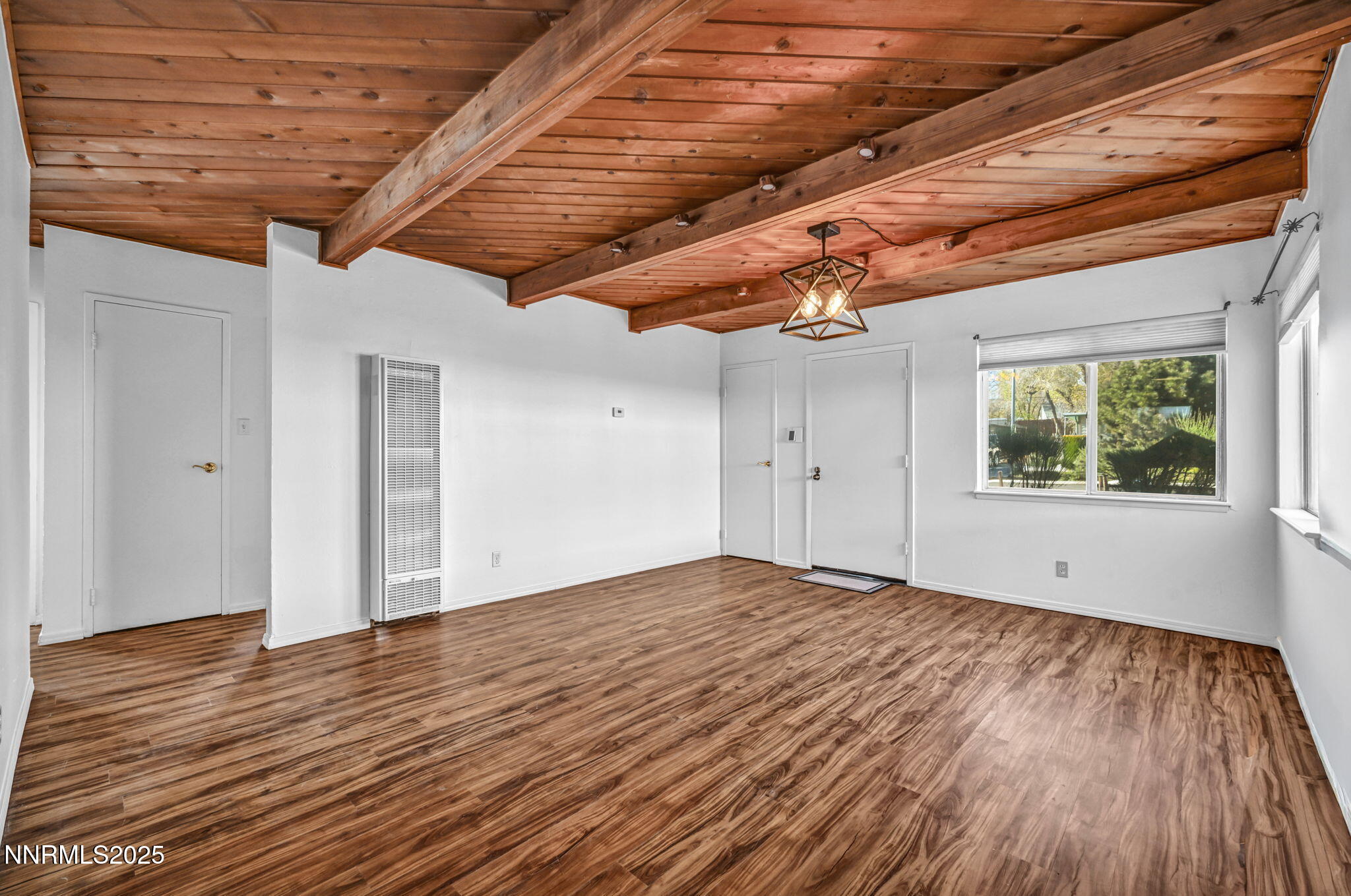 1660 Jackson Place Reno, NV 89512 - Photo 6 of 45 35-web-or-mls-1660-jackson-pl