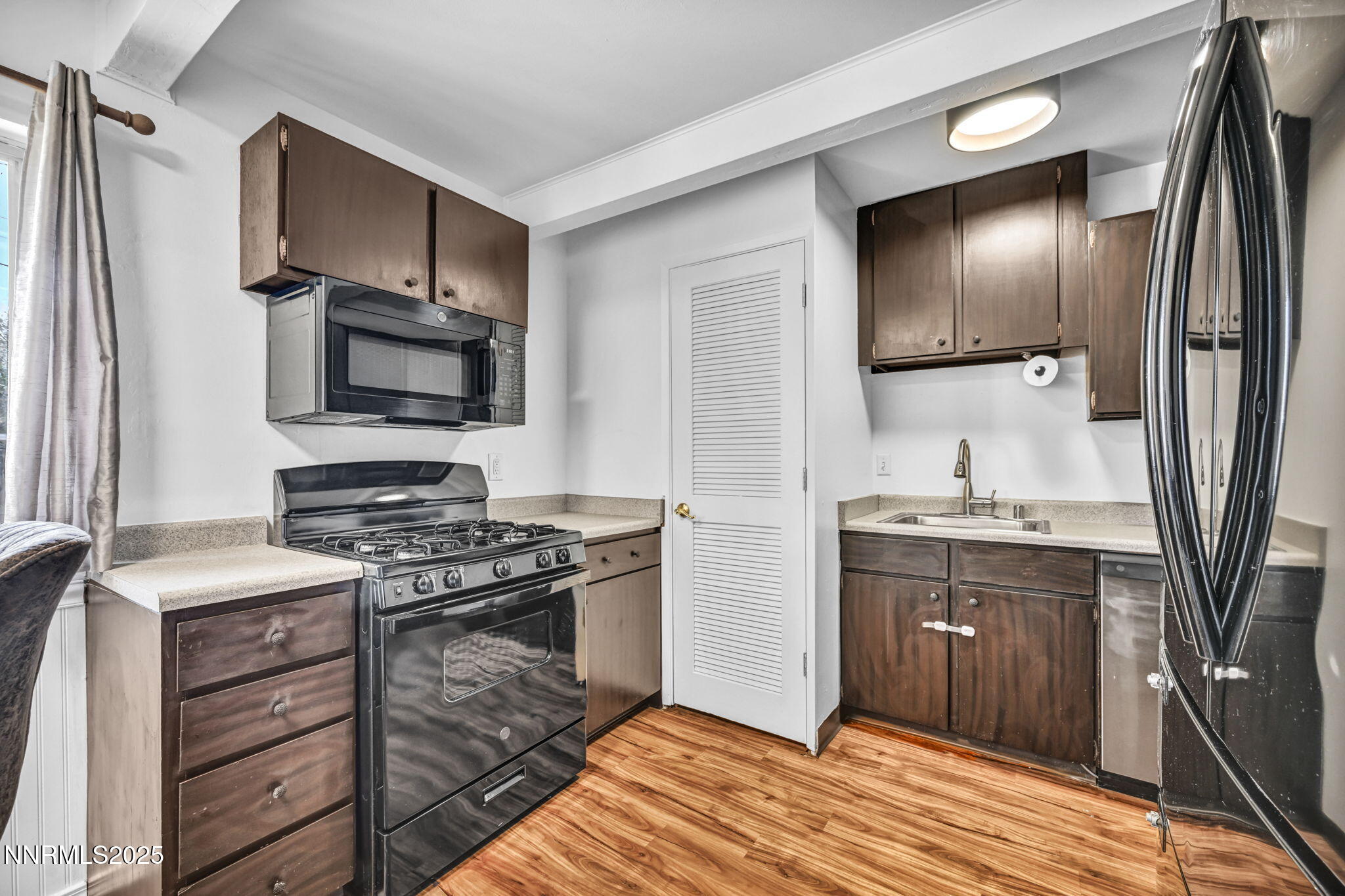 1660 Jackson Place Reno, NV 89512 - Photo 10 of 45 43-web-or-mls-1660-jackson-pl