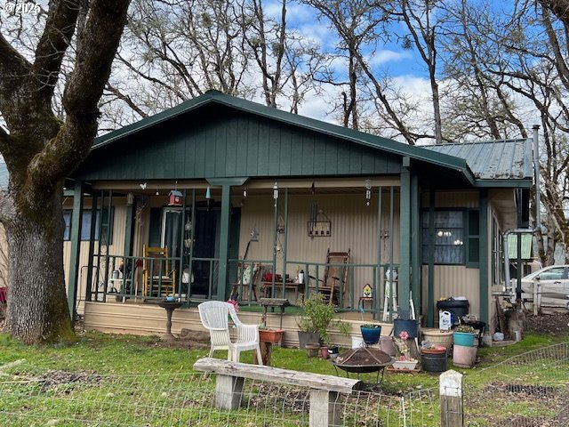 485 Shoestring Road Riddle, OR 97469 - Photo 2 of 37