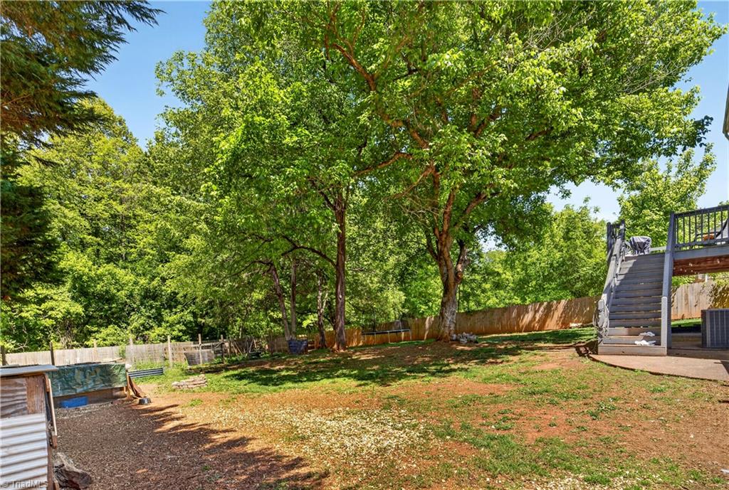 6595 Jonathan Street Pfafftown, NC 27040 - Photo 9 of 37