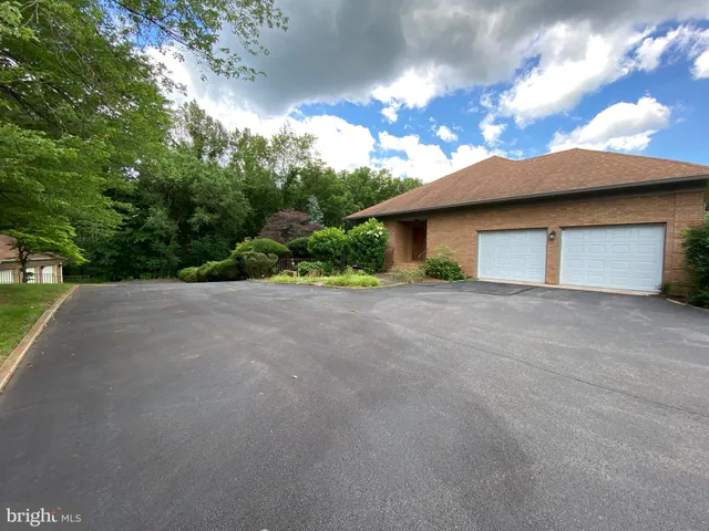 $4,995 | 11225 North Club Drive, Fredericksburg, VA 22408