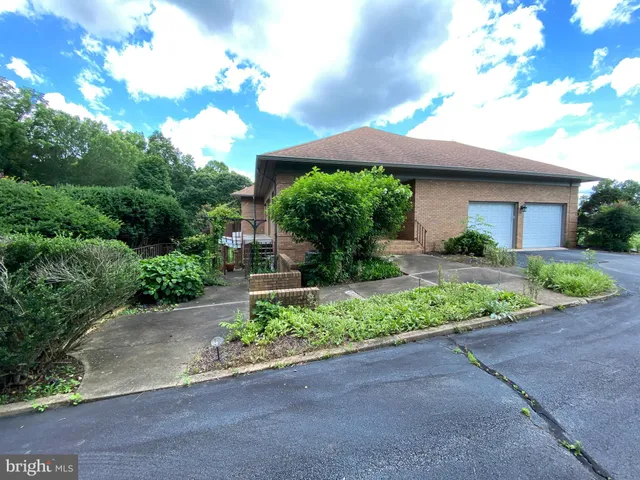 $4,995 | 11225 North Club Drive, Fredericksburg, VA 22408