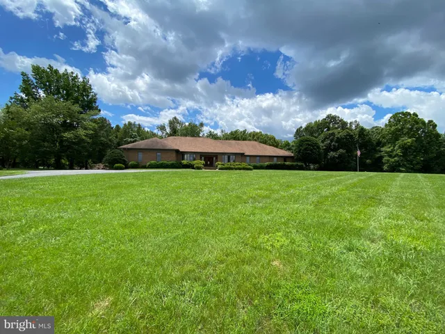 $4,995 | 11225 North Club Drive, Fredericksburg, VA 22408