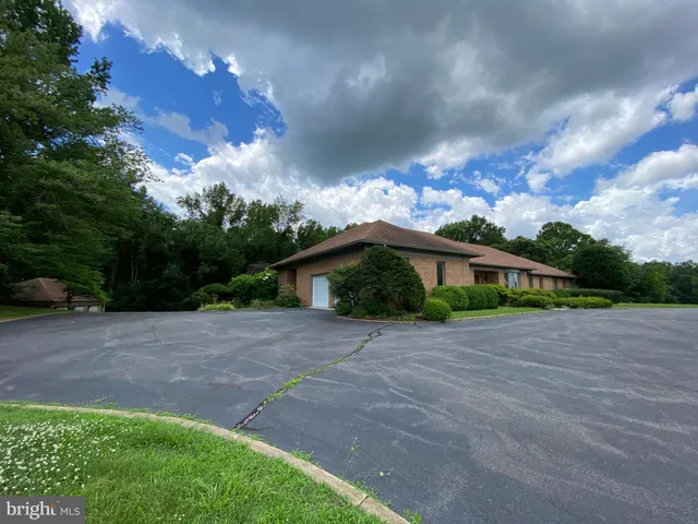 $4,995 | 11225 North Club Drive, Fredericksburg, VA 22408