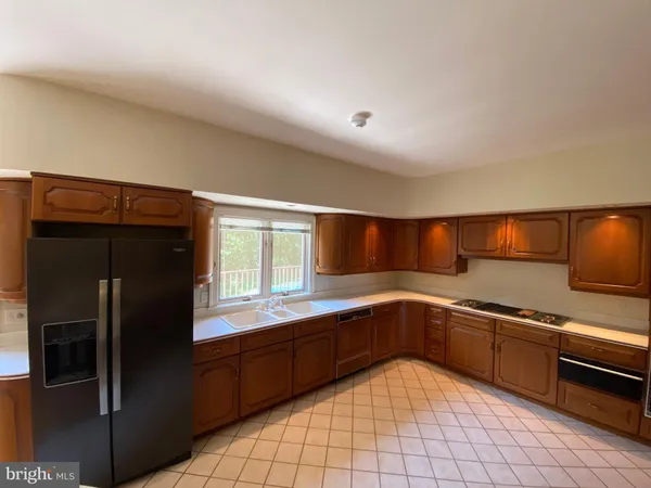 $4,995 | 11225 North Club Drive, Fredericksburg, VA 22408