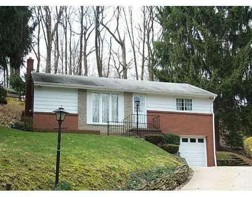 137 Oakhurst Road Pittsburgh, PA 15215 - Photo 1 of 1 Exterior Front.