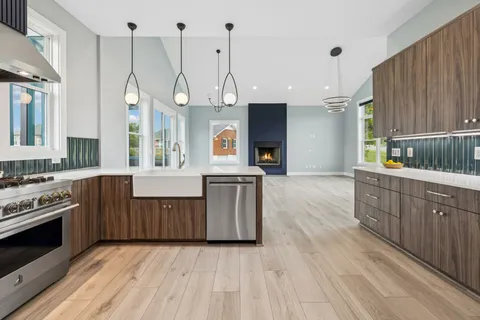 $674,999 | 3132 Edgemont Drive, Nashville, TN 37214