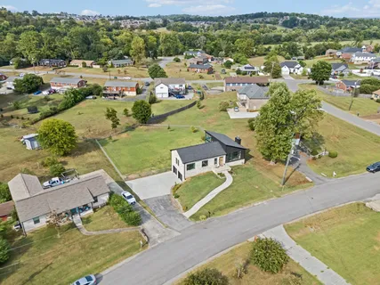 $674,999 | 3132 Edgemont Drive, Nashville, TN 37214