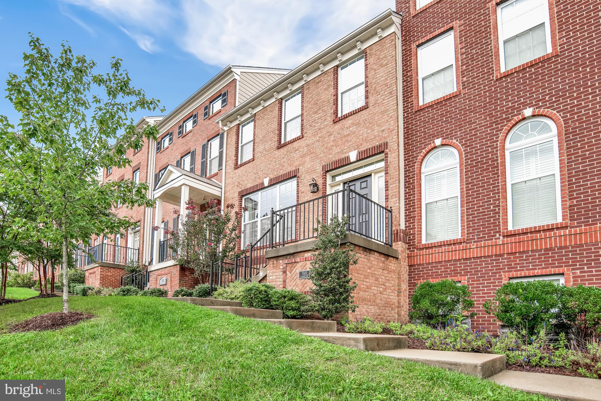 7669 Elmcrest Road Hanover, MD 21076 - Photo 29 of 43 Front